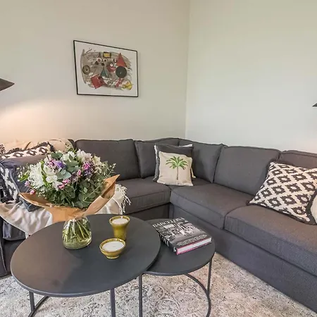My Space - Spacious And Modern Near The Hospital Clinic アパート バルセロナ